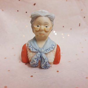 Grandma / Grandmother Thimble